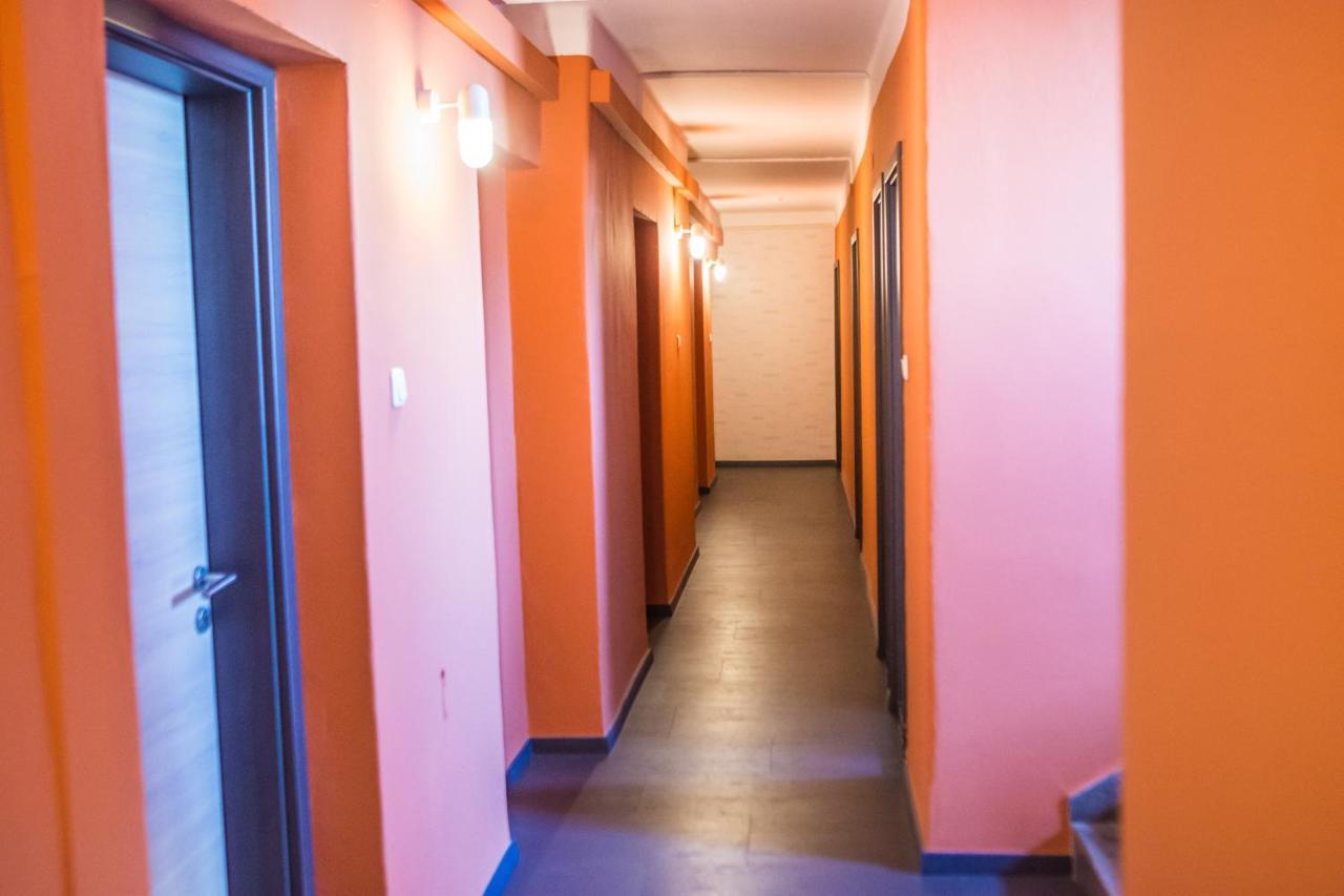 Hotel Turmfalke 24H Check In Linz Exterior photo